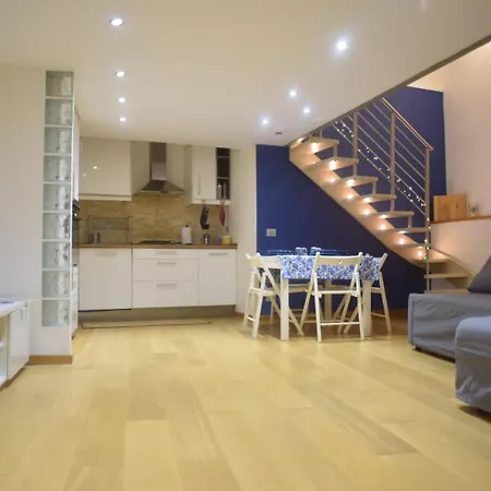 Blue House Nel Cuore Di *